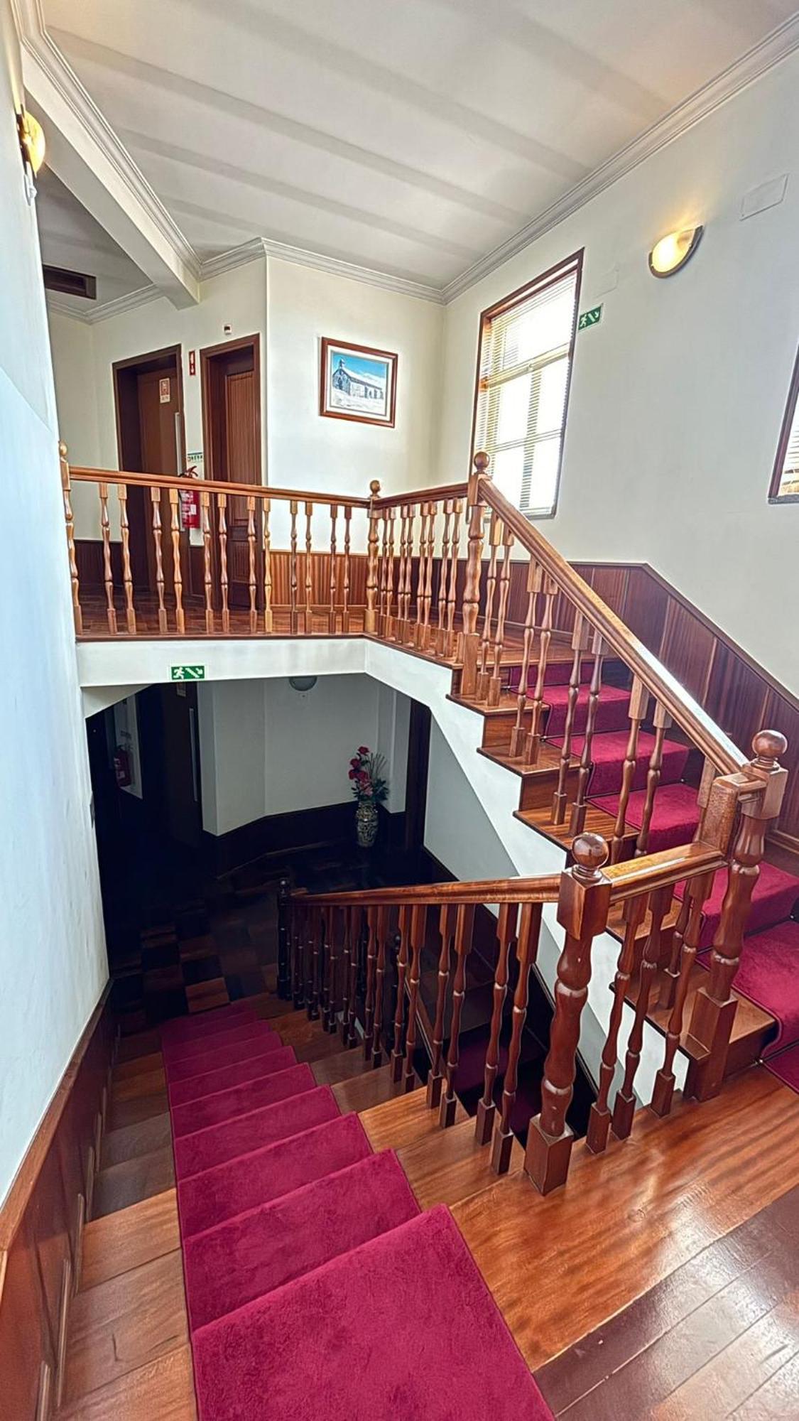 Hotel Trindade Coelho โมกาโดรู ภายนอก รูปภาพ