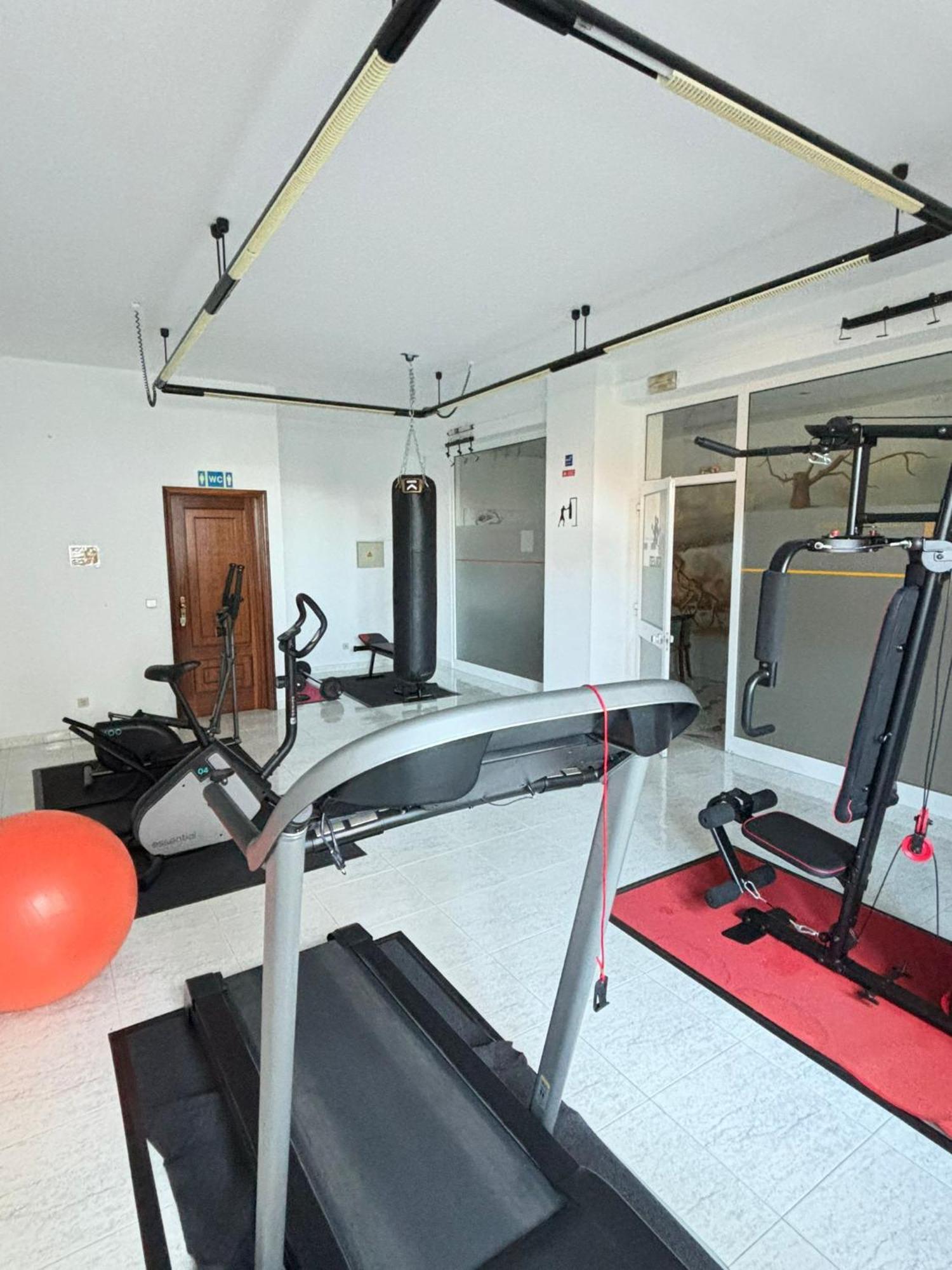 Hotel Trindade Coelho โมกาโดรู ภายนอก รูปภาพ