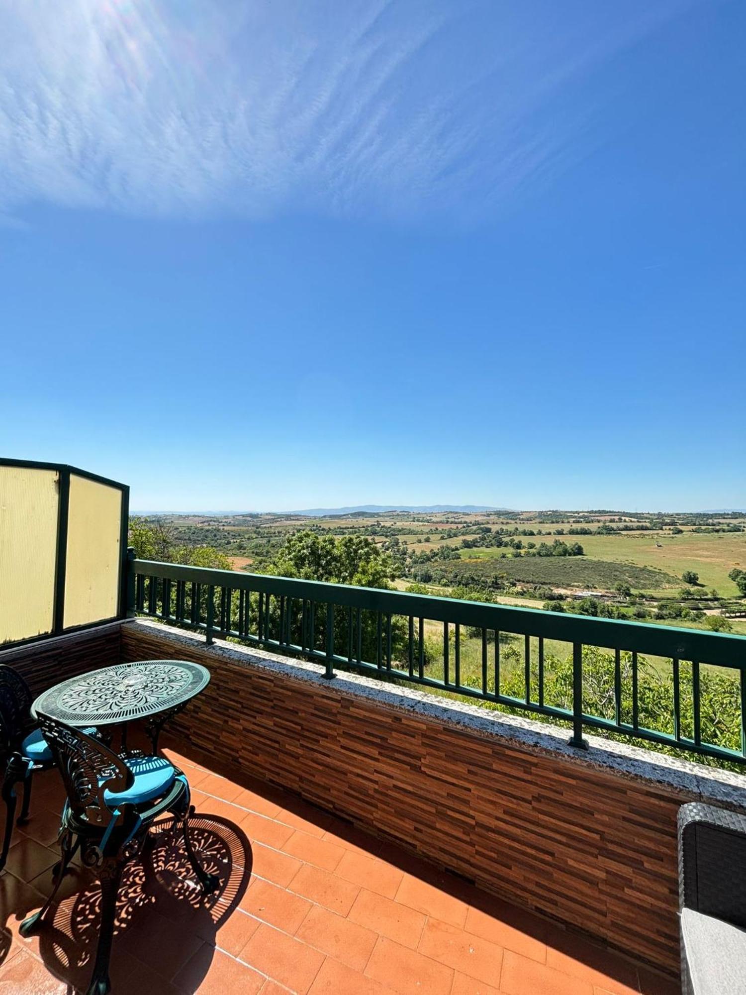 Hotel Trindade Coelho โมกาโดรู ภายนอก รูปภาพ